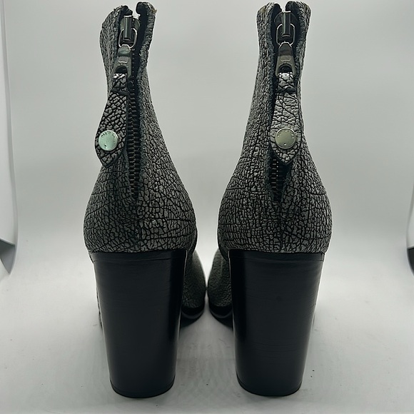 Rag & Bone Grey Crackled Leather Heel Ankle Boots Booties Shoes **Sz 40/Sz 10** - Picture 5 of 8
